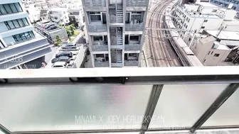 Airi Minami, Asian Sneaky Blowjob In The Rooftop