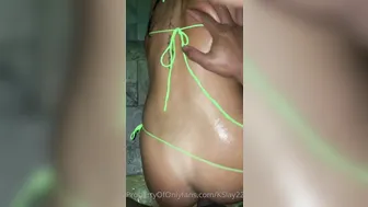 Kslay22, Small Latina Baddie Bbc Hookup In The Pool