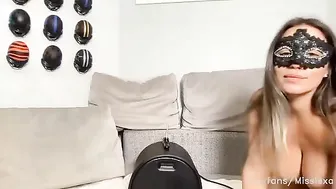 Miss Lexa, Lexis Star, Two Hotwives Dildo Masturbation on Livestream