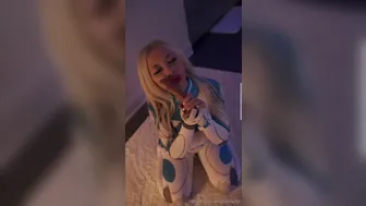 Bbyanni, On Her Knees Begging for Huge Facial