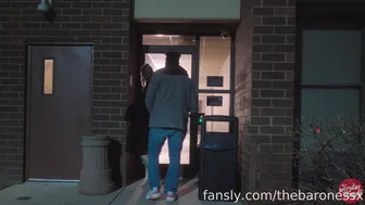 Thebaronessx, Sucking Black Date in Taxi