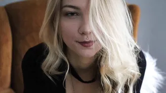 Lily Ivy, Hot Blonde JOI Guided Climax