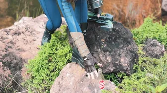 Sweetie Fox, Fallout Slut Bred by Savages in Desert