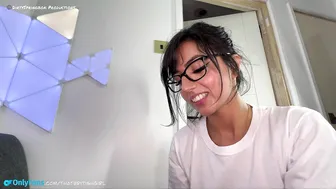 Aaliyah Yasin, Dirtyspringbok, Stealing Mans T-Shirt and Receiving Hot Load