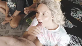 Tati Evans, C_Thicc, Kayci, Three Hotwives Freeuse Booty at Home