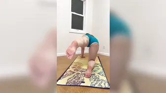 Nina Alder, Sweaty Yoga Teacher Screwing Huge Dick