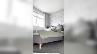 Emily Walters, Climaxing on Vibrator with Buttplug