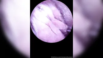 Xosecretsaraxo, Showing Insides of Vagina