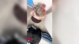 Realhotwife4U, Masked Hotwife Sucking Strangers at Gloryhole