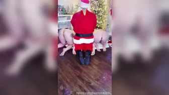 Realhotwife4U, Santa Gets to Screw Three Thick Hotwives