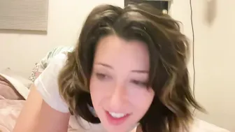 Anne Frank, Horny Step-Sister Sex Toys Livestream Masturbation