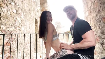 Reislin, Screwing in Abandoned Castle