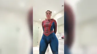 Kirstentoosweet, Sexy Spider-Girl Striptease