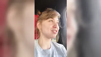 Riley Reid, Hairy Vagina Masturbation in Sports Car