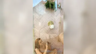 Riley Reid, Two Wet Hot Models in Shower