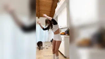 Riley Reid, Dancing in Playboy T-Shirt
