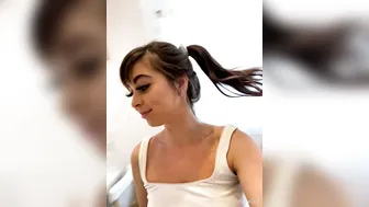 Riley Reid, Striptease Dancing Teasing Hairy Vagina