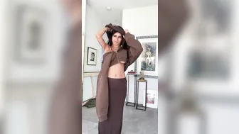Mia Khalifa, Nipple Pasties and Lingerie Try-On Haul