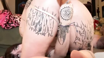 Triplexceleste, Fingering and Stretching Asshole