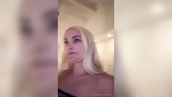 Lindsey Pelas, Fishnet Full Bodysuit Livestream Tease