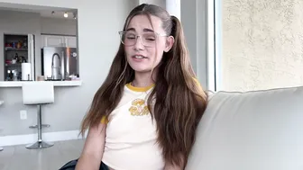 Juniper Ren, Scottstarkx, Nerdy Skinny Step-Daughter Creampied on Couch