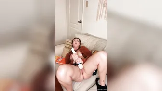 Stella Sedona, Reading Romance Novel and Masturbation