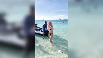 Callmeslooo, Hot Bikini Beauty Screwing Jetski Instructor in Open Waters