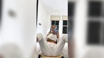 Lillian Phillips, Blonde British Beauty Squirting All Over Mirror
