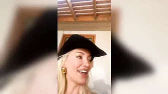 Lindsey Pelas, Blonde Texas Cowgirl Teasing Big Breasts on Livestream