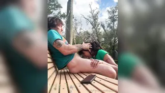 Niykiiinamaste, Hawaiian Beauty Screwing in Public Park