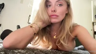 Corinna Kopf, Blonde Supermodel in Tank-Top Striptease