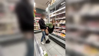 Shinratensei98.Gold, Risky Public Supermarket Doggy Screw