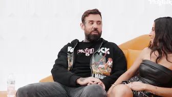 Lenatheplug, Goddess Guzman, Thick and Tall Lover FFM Threesome on Couch