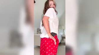 Piper Rockelle, Undressing and Teasing in Black Lingerie