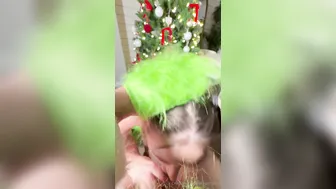 Skylarmaexo, Sucking Off Grinch for Christmas