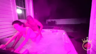 Hotwife Suzanne, Hotwife Doggy Banged by Young Thick BBC in Jacuzzi