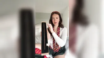 Rosehart, Horny Hogwarts Student Playing with Her Wet Pussy on Camshow