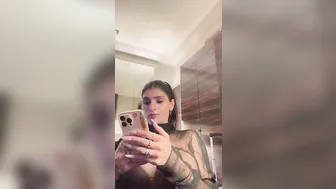 Mia Khalifa, Naked Teasing and Spreading in Paris Hotel