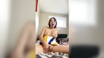 Honey Hayes, Hot Cheerleader Rubbing Her Hairy Wet Pussy