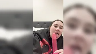 Arifaith, Sucking on a Pink Dildo in Bedroom