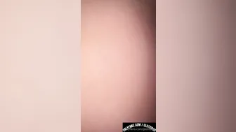 Faith Vixxen, Glotripod, Tatted PAWG Girl Hand Jerking a BBC
