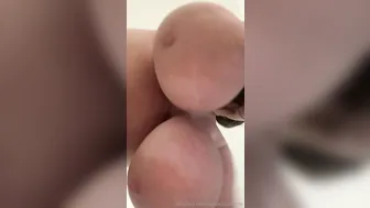 Realbigjasmine, BBW Slut Swaying Her Huge Breasts on Top of You