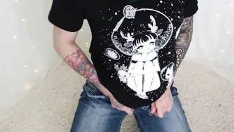 Miss Mao, Tom Boy in Jeans Fucking a Clear Dildo