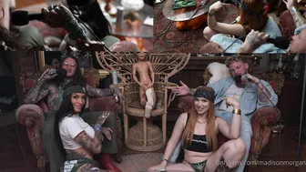 Madison Morgan, Two Hot Couples Swapping Blowjobs on a Live Podcast