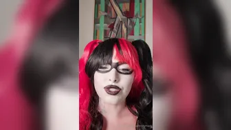 Christy Mack, Thick Harley Quinn Teasing On Livestream Like A Comic Book Whore