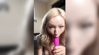 Baesuicide, Sloppy Blowjob And Deepthroat For A Pink Dildo Like A Throat Whore