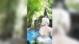 Brandi Love, Hot blonde milf masturbation in the pool