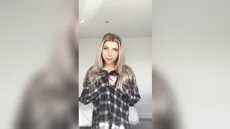 Bethanyrose, Flashing her tits in her man’s shirt