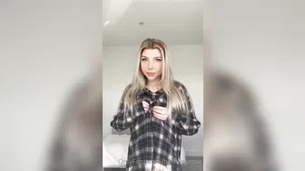 Bethanyrose, Flashing her tits in her man’s shirt