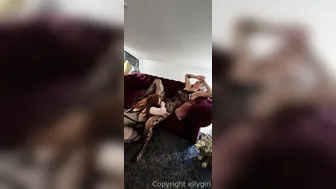 Ellygirl, Four Lesbian Sluts Cunnilingus Play On The Couch